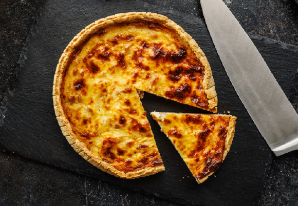 Μανιάτικη τυρόπιτα image