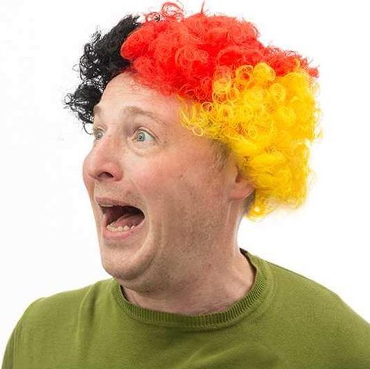 Περούκα με Σγουρά Μαλλιά Afro στα Χρώματα της Γερμανικής Σημαίας