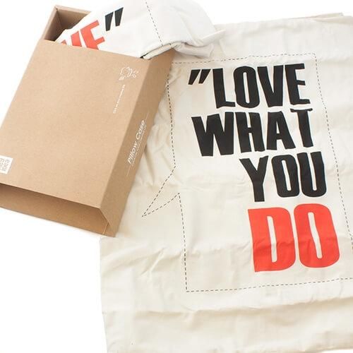 Καλύμματα Μαξιλαριών με Φράσεις