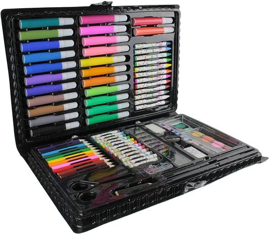 Coloring Case with 86 Multi-Coloured Accessories, (34.3 x 3.8 x 26 cm)
