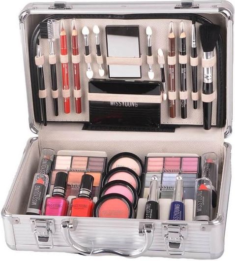 Βαλιτσάκι Επαγγελματικού Μακιγιάζ