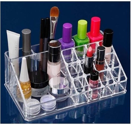 Διοργανωτής Καλλυντικών και Μακιγιάζ