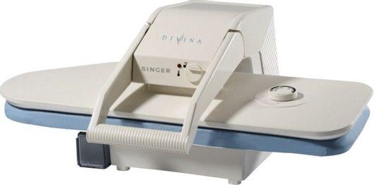 Πρέσα Σιδερώματος Singer Divina 2200W με Δοχείο 450ml