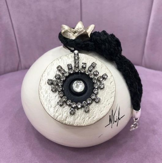 Γούρι με Ρόδι 100-110-P146 Επιραπέζιο Κεραμικό 11x11cm