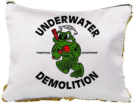 Νεσεσέρ Underwater Demolition με Πούλιες Χρυσό