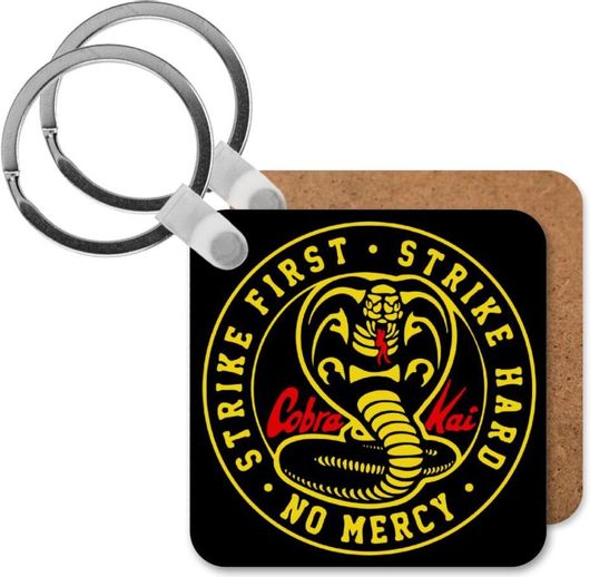 Μπρελόκ Koupakoupa Cobra Kai Strike First Dojo Ξύλινο Τετράγωνο