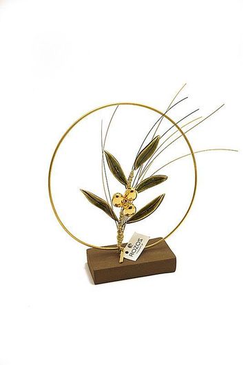 Γούρι για το Σπίτι Στεφάνι Ελιά με Θρούμπα σε βάση Χρυσό