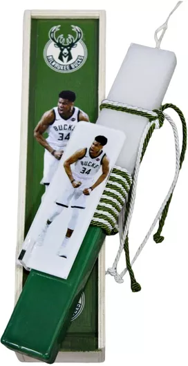 Πασχαλινή Λαμπάδα Gerakis 24Δ019 Μπάσκετ Αντετοκούμπο Σετ με Ξύλινο Κουτί 28x7x5cm Λευκό / Πράσινο