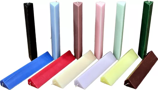 Πασχαλινή Λαμπάδα SH-001831 Τριγωνική Αρωματική Τυχαία Επιλογή Χρώματος