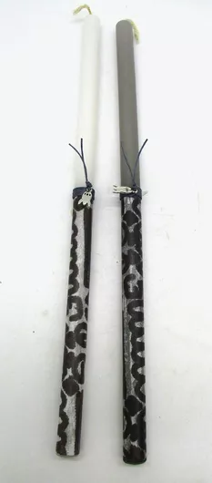 Πασχαλινή Λαμπάδα Βρέττα με Ασημί Στοιχείο Τυχαία Επιλογή Χώματος