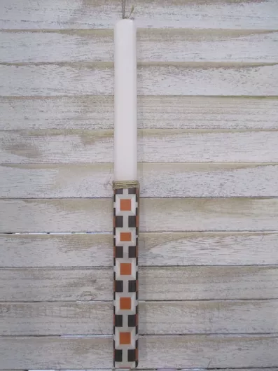 Πασχαλινή Λαμπάδα Δανιηλίδη με Γεωμετρικά Σχέδια Λευκό