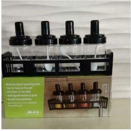 Θήκες Μπαχαρικών JM-616 Πλαστικές σε Βάση Σετ 4τμχ Μαύρο