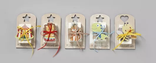 Μπομπονιέρα Βάπτισης Bellissimo Ξύλινή Βάση με Σαπουνάκι & Φιγούρες Ζώων & Τσίρκου