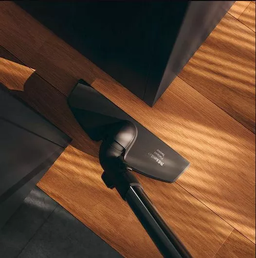 Ηλεκτρική Σκούπα Miele Complete C3 125 Gala Edition 890W με Σακούλα 4.5lt Κόκκινο