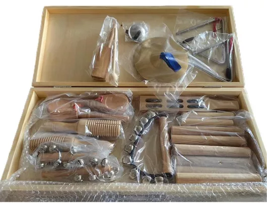 Μουσικό Παιχνίδι Σετ Νο.3 Σετ με Όργανα σε Ξύλινο Κουτί Ξύλινο για 3+ Ετών