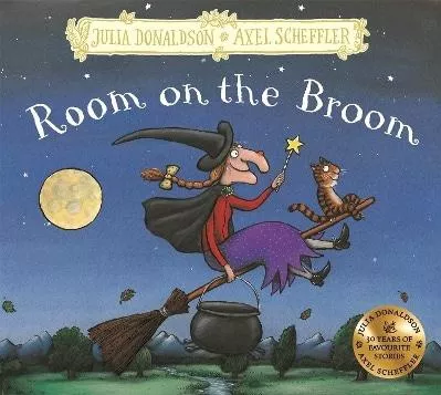 Room on the Broom: Hardback Gift Edition Julia Donaldson Macmillan Children's Books 0509