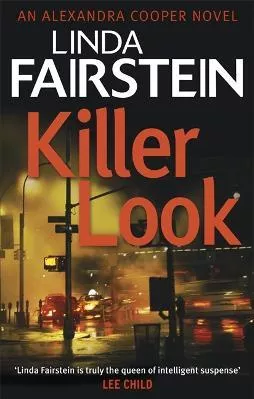 Killer Look Linda Fairstein Sphere 2017 Paperback / softback