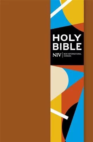 NIV Pocket Brown Soft-tone Bible with Clasp (new edition) New International Version Hodder &amp; Stoughton Paperback / softback 2020