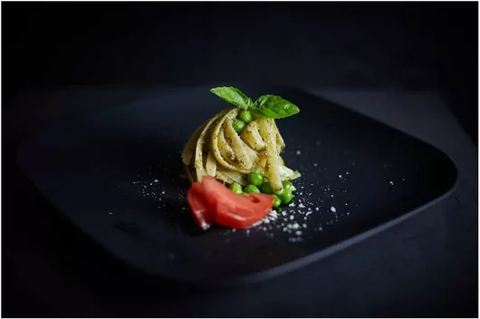 Πίνακας Gourmet Pasta Dish Γκουρμέ πιάτο ζυμαρικών 80x50cm