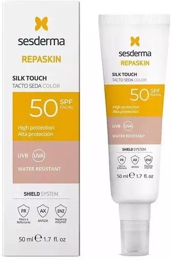 Αντηλιακή Κρέμα Προσώπου Sesderma Repaskin Silk Touch Color Αδιάβροχη SPF50 με Χρώμα 50ml