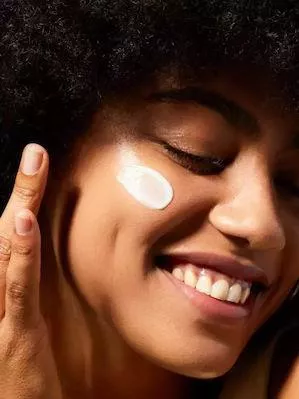 Cosrx Ultra-Light Invisible Αντηλιακή Κρέμα Προσώπου SPF50+ 50ml