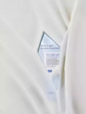 Cosrx Ultra-Light Invisible Αντηλιακή Κρέμα Προσώπου SPF50+ 50ml
