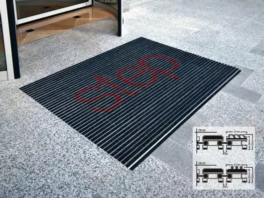 Διάδρομος 12238782