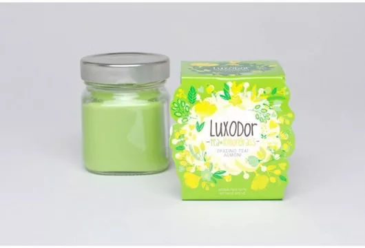 ΦΥΤΙΚΟ ΑΡΩΜΑΤΙΚΟ ΚΕΡΙ ΚΟΚΟΦΟΙΝΙΚΑ 135gr ΤΗΣ ΣΕΙΡΑΣ FLORAL ΜΕ ΑΡΩΜΑ ΠΡΑΣΙΝΟ ΤΣΑΙ ΛΕΜΟΝΙ ΔΙΑΡΚΕΙΑΣ ΚΑΥΣΕΩΣ 45 ΩΡΩΝ