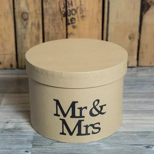 ΚΟΥΤΙ ΧΑΡΤΙΝΟ 20Χ15CM MR.& MRS. (ΚΡΑΦΤ)