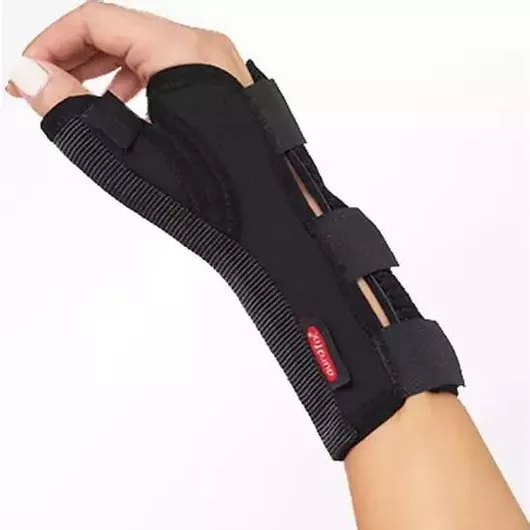 Νάρθηκας Καρπού Aurafix 601 Δεξιάς Πλευράς με Αντίχειρα Neoprene σε Μαύρο Χρώμα