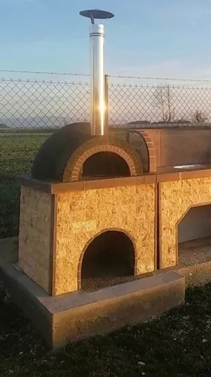 Ξυλόφουρνος παραδοσιακός με βάση