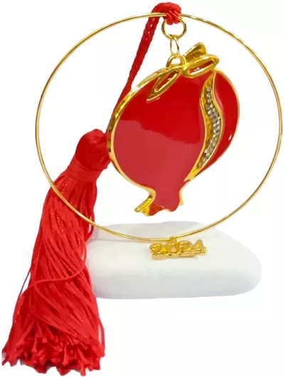 Γούρι 2024 Kalliopi Silver 2024-B1703 σε Βότσαλο Κόκκινο Χρυσό Ρόδι με Σμάλτο σε Κύκλο 9x5x13cm