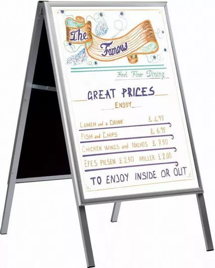 ΔΙΑΦΗΜΙΣΤΙΚΑ Stand δαπεδου τύπου Α-Board για γραφή με μαρκαδόρο.