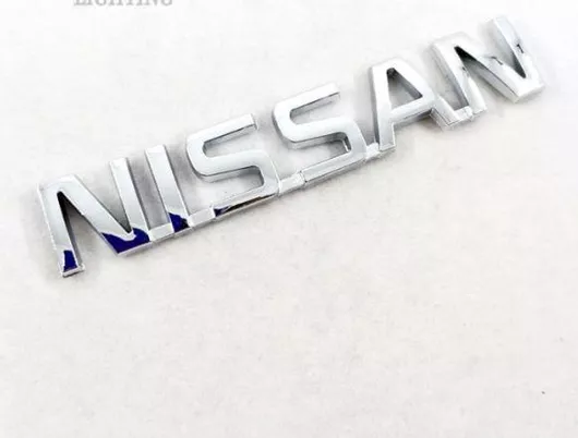 Αυτοκόλλητο Σήμα Αυτοκινήτου Nissan 12 x 2.2cm σε Ασημί Χρώμα