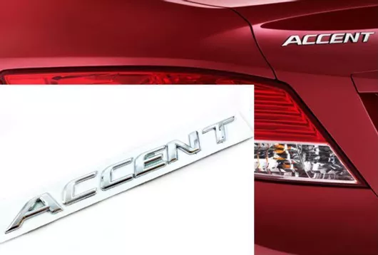 Αυτοκόλλητο Σήμα Hyundai Accent 2 x 2cm για Πορτμπαγκάζ Αυτοκινήτου σε Ασημί Χρώμα