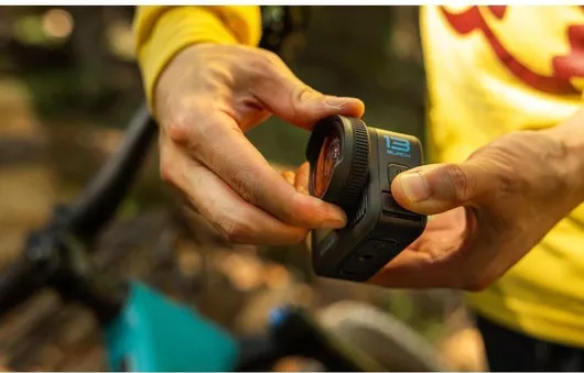 Action Camera GoPro HERO13 Accessory Bundle 5K Υποβρύχια με WiFi με Οθόνη 2.27" Μαύρο