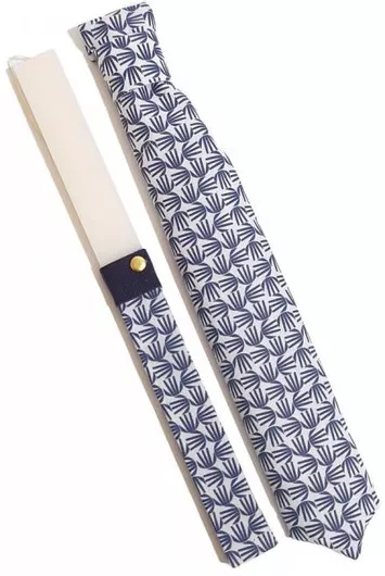 Πασχαλινή Λαμπάδα Decorativo Handmade Σετ με Γραβάτα 2τμχ Πολύχρωμο