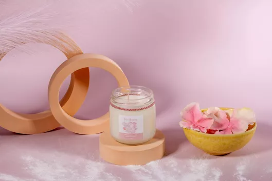 Κερί Αρωματικό Fiore Domenica σε Βάζο Iris Blossom 212ml Λευκό