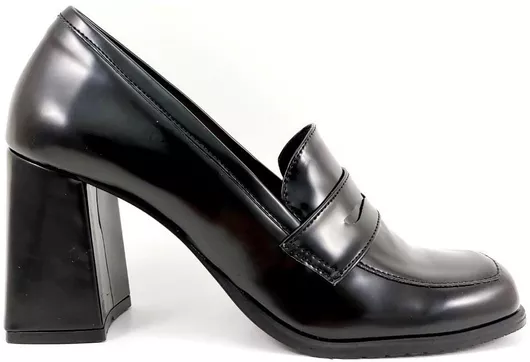 ΓΥΝΑΙΚΕΙΑ ΜΟΚΑΣΙΝΙΑ ΜΕ ΤΑΚΟΥΝΙ - Μαύρο