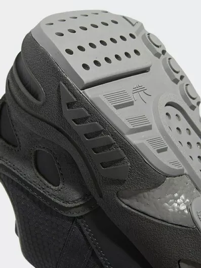 GRⅢx Adidas ZX 22 Boost Chunky Sneakers Dgh Solid Grey / Grey