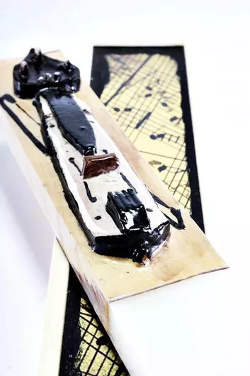 Πασχαλινή Λαμπάδα Λύρα 001820 σετ 28x7cm 18Χ068