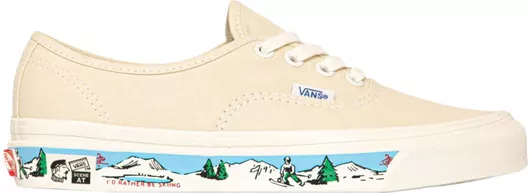 Vans White / Scene At