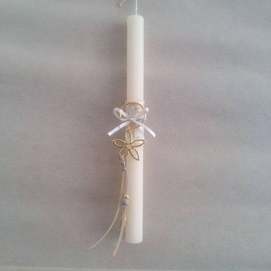 Πασχαλινή Λαμπάδα με Μπρελόκ Μαργαρίτα Μπεζ