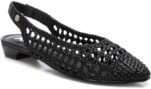 Xti Μπαλαρίνες Γυναικείες Μυτερές με Λουράκι Μαύρο