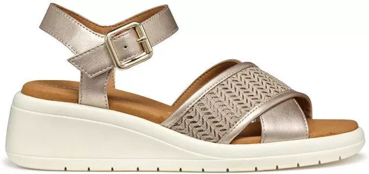 Geox Καλοκαιρινές Γυναικείες Πλατφόρμες Μπεζ