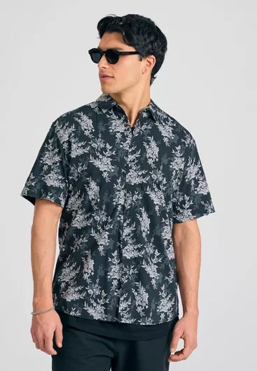 Funky Buddha Ανδρικό Φαρδύ Floral Μαύρο Κοντομάνικο Πουκάμισο