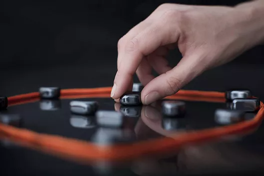 Επιτραπέζιο Kluster για 1-4 Παίκτες 14+ Ετών EN Borderline