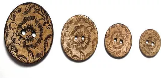 Ξύλινο Κουμπί με Σχέδιο Λουλούδια 40mm