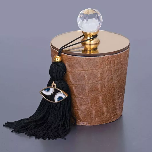 Κηροπηγιο Αρωματικο Κερι Γουρι 2025 Rkir04