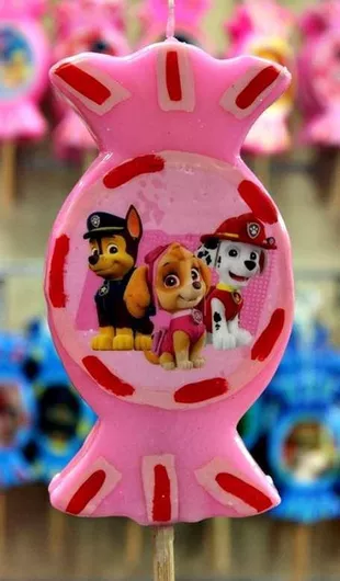 Πασχαλινή Λαμπάδα Στρογγυλή Σκυλάκια 19cm. Ροζ Σκυλάκια